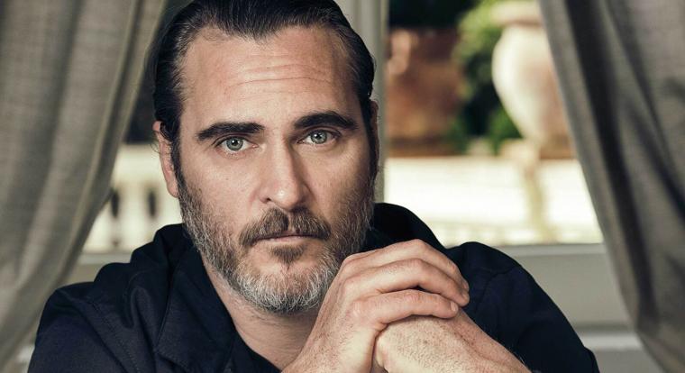 Kellemetlen: Joaquin Phoenix pár nappal a forgatás előtt lépett le egy romantikus LMBTQ-filmből