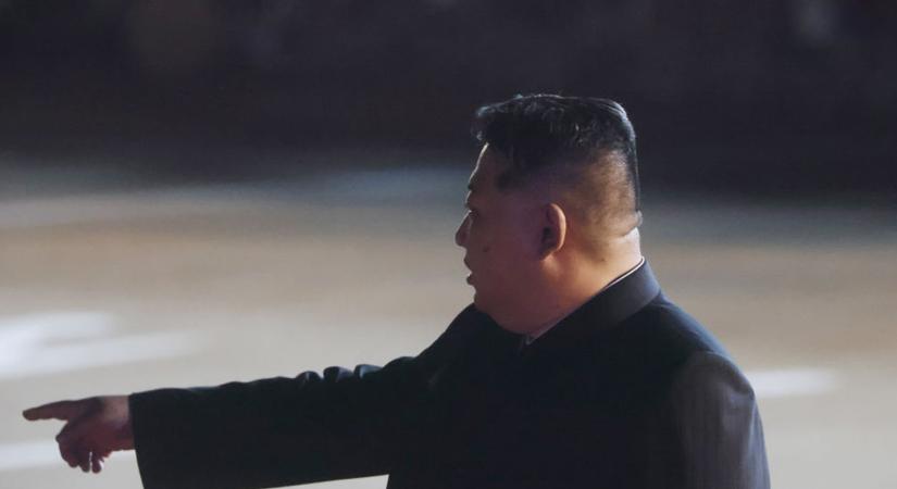 Lebukott Észak-Korea diktátora, Kim Dzsongün