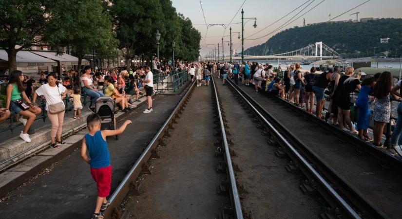 Így változik a fővárosi közlekedés a nemzeti ünnep miatt – minden részlet egy helyen