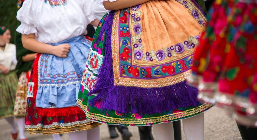 Magyar táncokat tanulhatnak az érdeklődők Baján