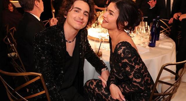 Timothée Chalamet és Kylie Jenner véletlenül Instagram-hivatalos lett