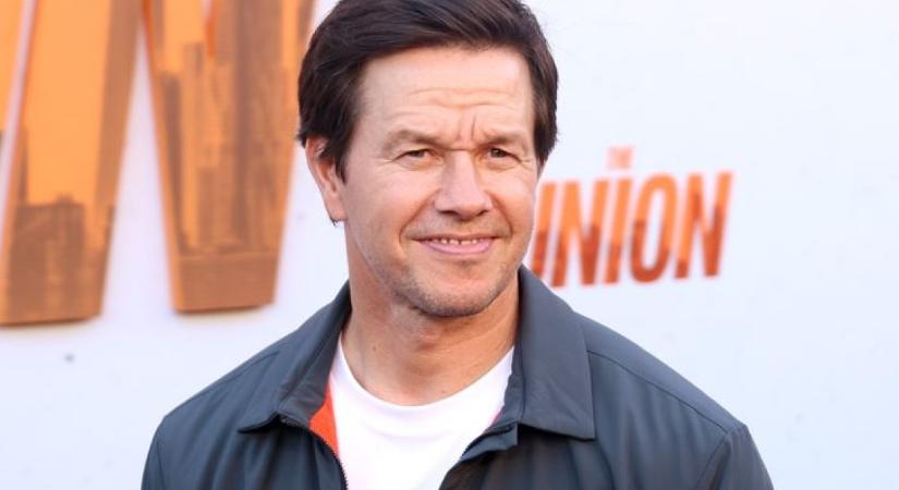 Nem csoda, hogy Mark Wahlberg 23 éve imádja a feleségét: Rhea ritka szépség