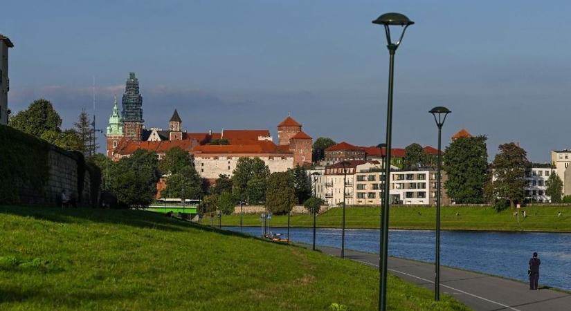 Letépte láncait a lengyel infláció, miközben pörög a gazdaság