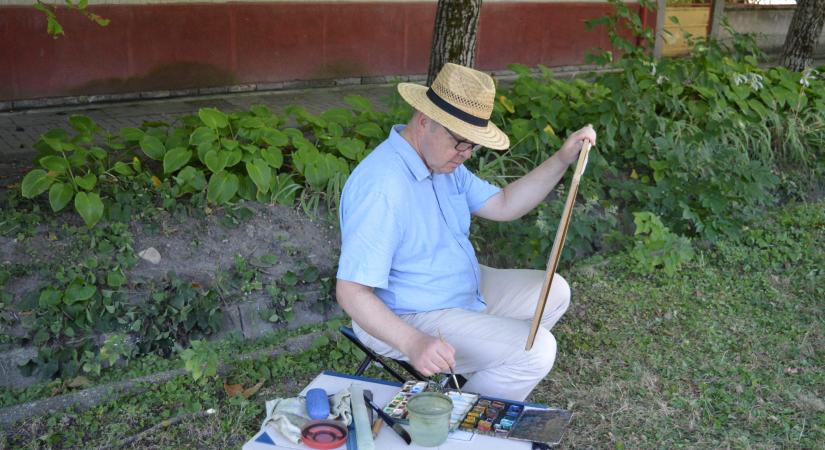 A hétköznapi valóságot ábrázolja a 15 éve Makón alkotó festőművész