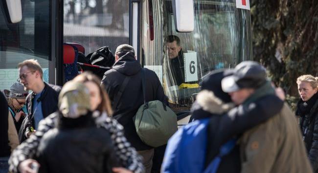 Szumi megyében 183 települést ürítenek ki az állandó ágyúzás miatt – belügyminiszter