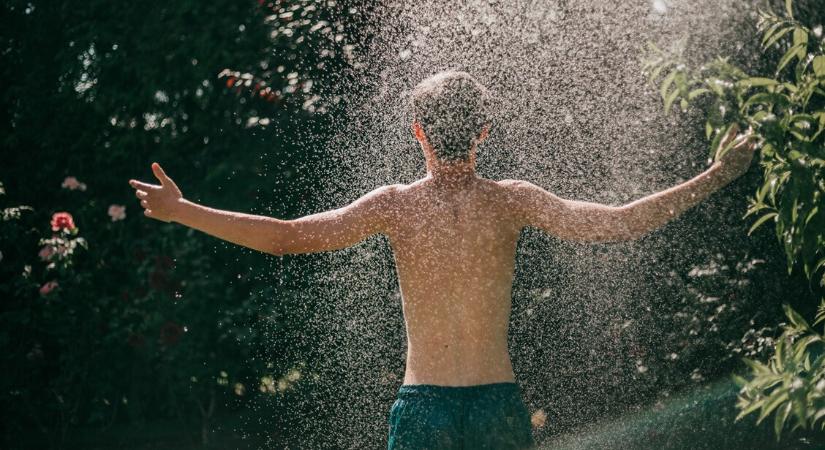 Orvosmeteo: négy déli megyét fenyeget a forróság