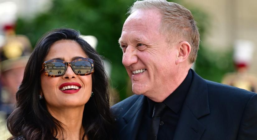 Salma Hayek és milliárdos férje luxus nyaraláson élvezi ki a nyár végét