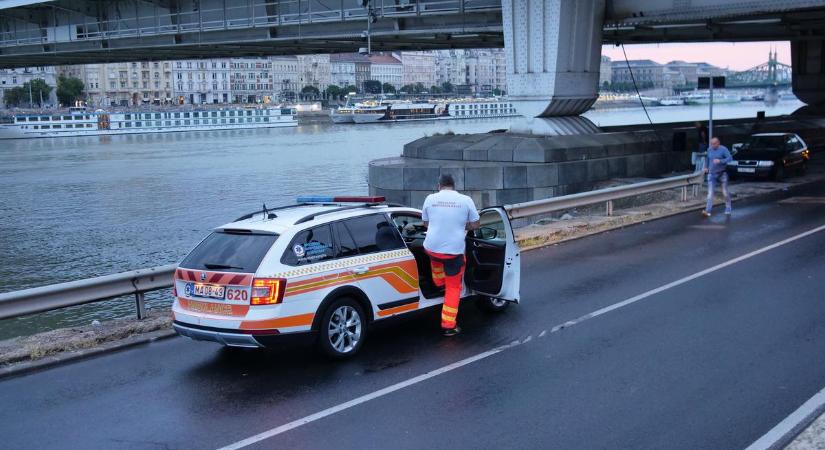 Itt sodorta el a Duna a bulizó fiatalokat - helyszíni fotók