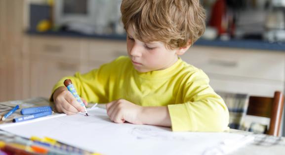 Hitelből fedezik a magyar családok az iskolakezdést