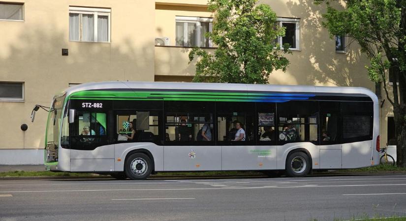 Több megállót is áthelyeznek a karneváli lelátók miatt Debrecenben