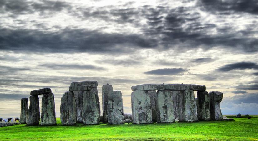 Lerombolták a Stonehenge misztikumát, mégsem a földönkívüliek építették