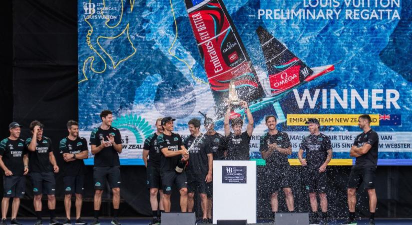 Új-Zéland nyerte a 37. America’s Cup utolsó előversenyét