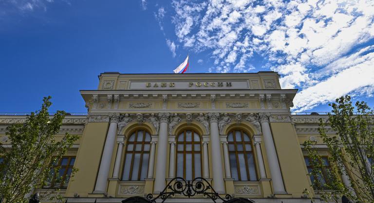 Titokzatos orosz cég, amely nagyobb profitot termelt, mint a Lukoil – jött, kaszált és eltűnt