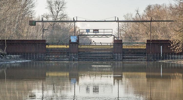 Tisza-tó: műtárgyak zárása