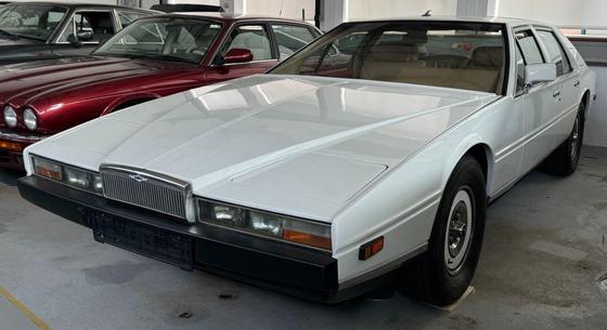 Ékalakú legenda: új gazdára vár egy szuperritka Aston Martin Lagonda