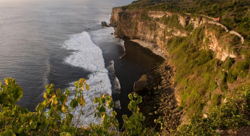 Egy turista fotózta a partot Balin: amikor később megnézte a képet, elborzadt