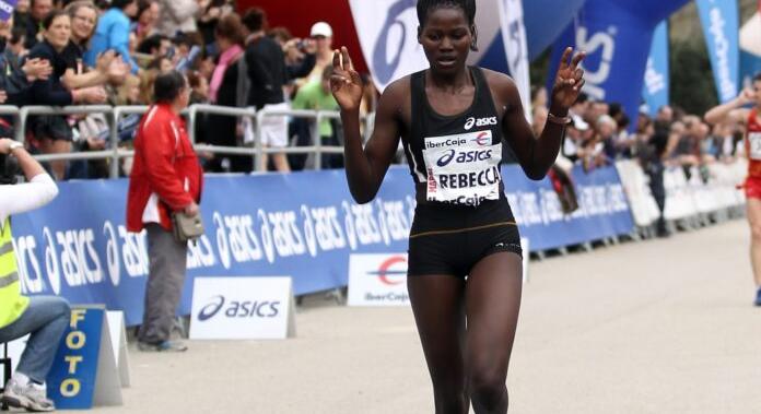 Belehalt sérüléseibe a maratonfutó, akit a barátja leöntött benzinnel és felgyújtott