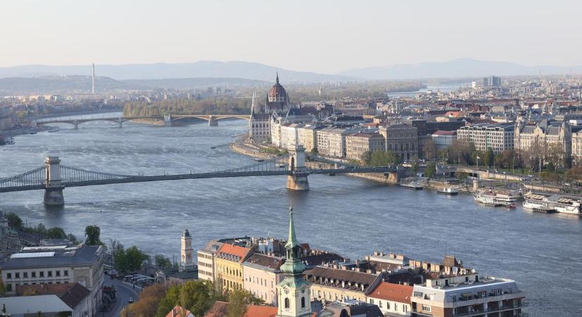 Mennyire jó a Duna vízminősége Budapesten? Kiderült, mennyire alkalmas a folyó vize a fürdőzésre