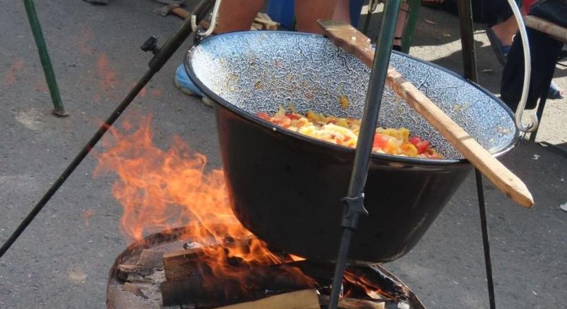 180 csapat főz majd a Szentesi Lecsófesztiválon