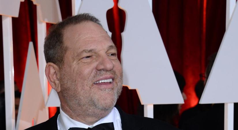 Mi történt? Megszüntették a nemi erőszak vádját Harvey Weinstein ellen