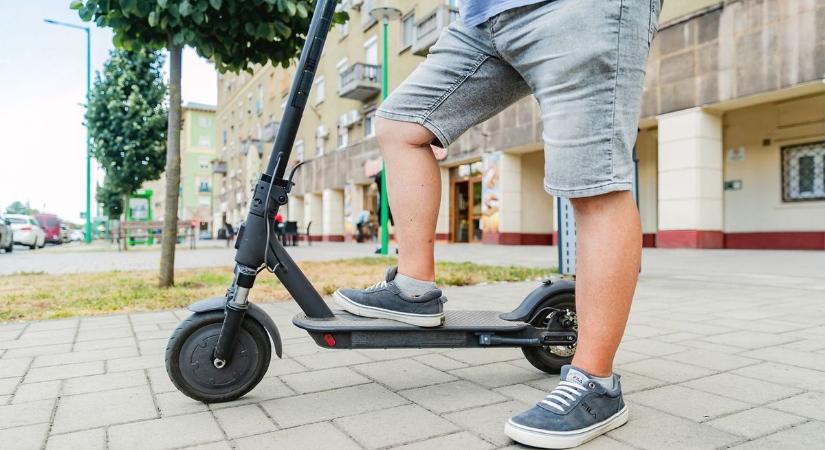 Debrecenben is sokan biztosítják az e-rollerüket