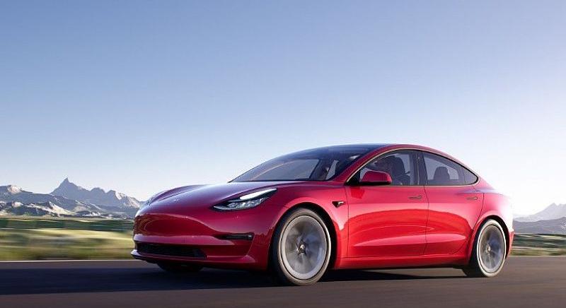 A Tesla-vásárlók márkahűsége a legjobb az iparágban