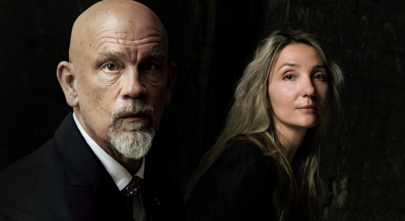 Nyáron ott turistáskodott, ősszel már fellép a Magyar Zene Házában John Malkovich