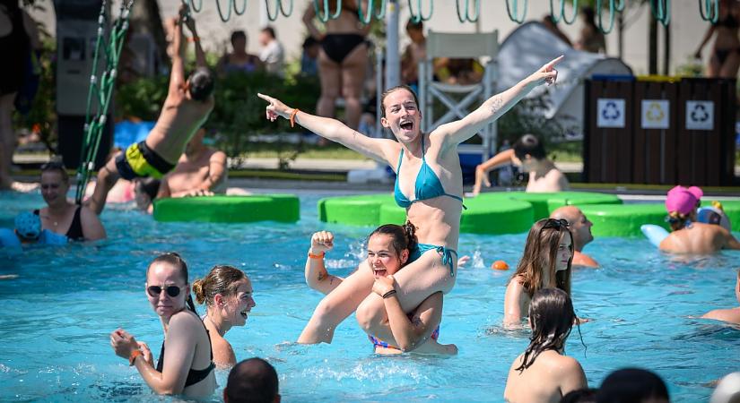 A hétvégén utoljára csobbanhatunk ezen a nyáron az Aquaticum Debrecen Strandon