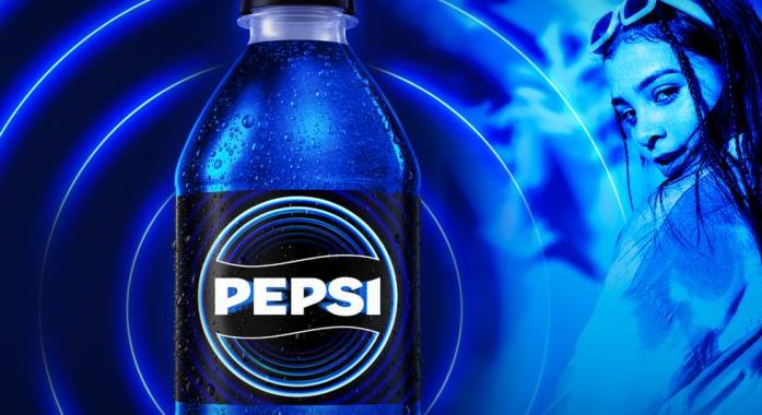 Élénk kék színben pompázik a Pepsi legújabb zéró kólája, a Pepsi Electric