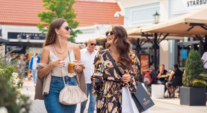 A magyaroknak szól az ingyenes shuttle buszjárat Parndorfba