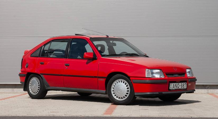 Ősz hajú huligánok, szevasztok! - Veterán: Opel Kadett GSi 16V – 1989.