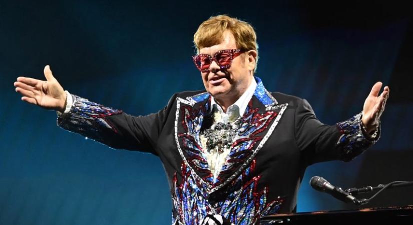 Veszélybe került Elton John látása