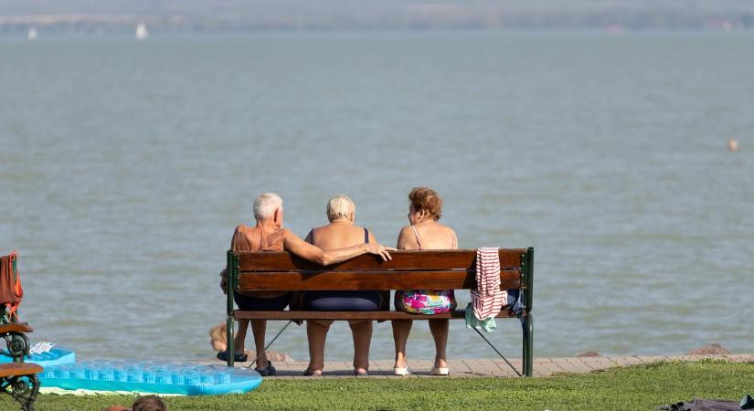 Hiába tart még a nyár, kiürült a Balaton: megnéztük, mi a helyzet a 35 fokos kánikulában