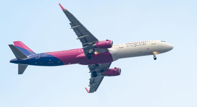 Öt renitens utast kellett leszállítani a Wizz Air brüsszeli járatáról Budapesten