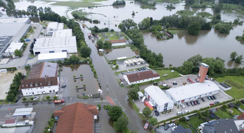 Az első hidegleszakadásokkal beindul a ciklongyár - komoly esők tartanak Magyarország felé