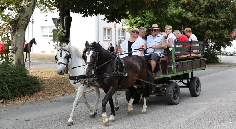 Jó volt a hangulat a Szentiváni Szüreti Napon