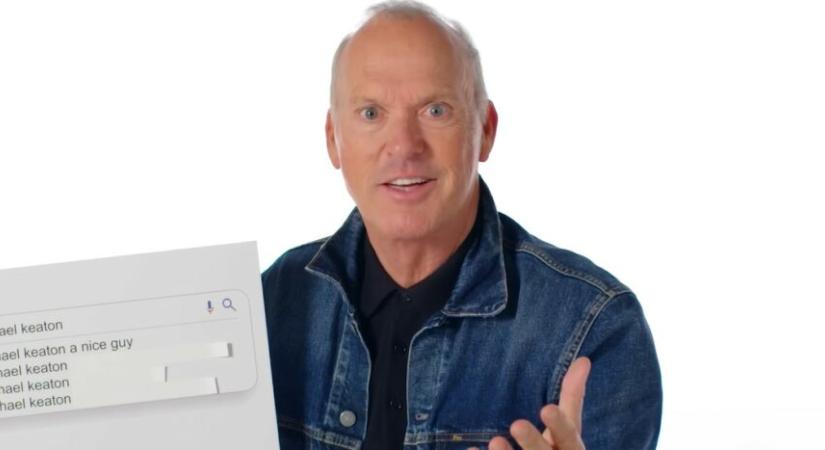 Michael Keaton lazán válaszolgat a netezők kérdéseire és régi fotókat nézegetve sztorizik