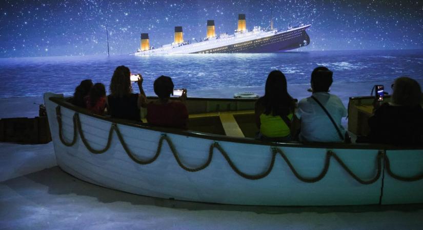 Lélegzetelállító szobrot találtak az elsüllyedt Titanic mellett (videó)