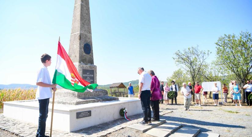 Széchenyire emlékeztek Kőszegremetén