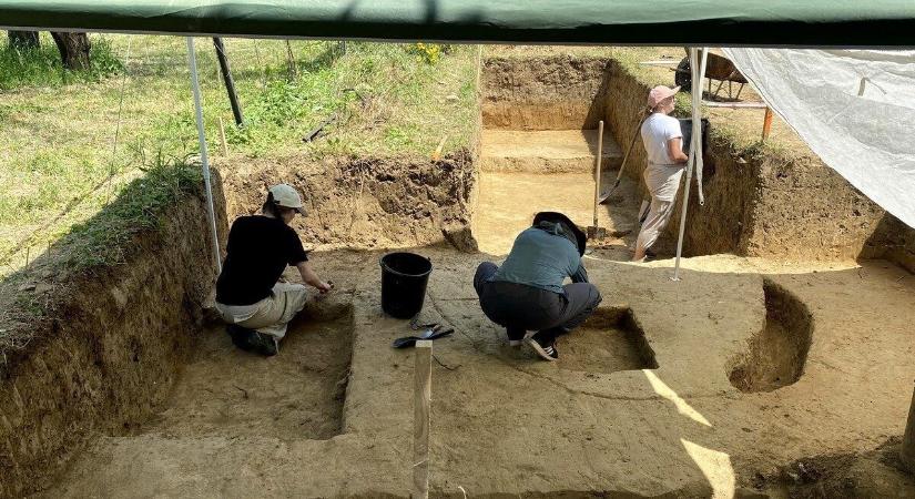 Szulejmán-kutatások – Magyarországon még sosem látott leletanyagra bukkantak a kutatók