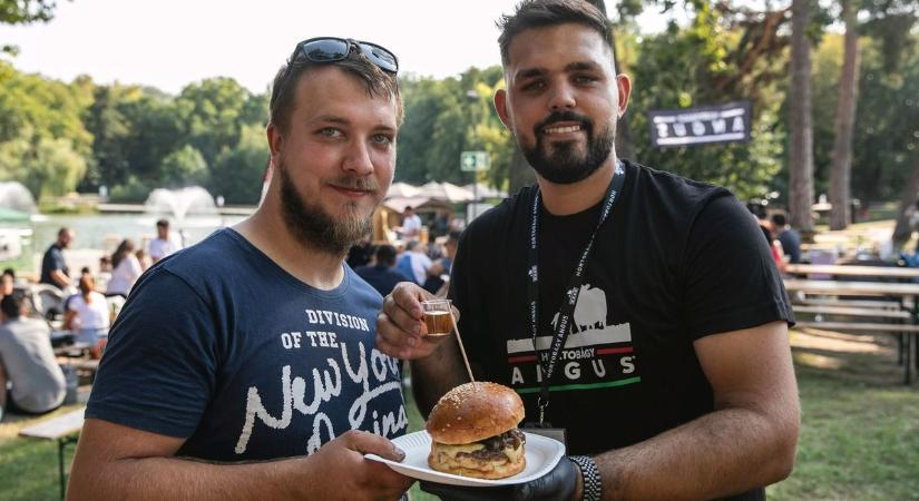 Ismét Debrecenben készültek a legfinomabb hamburgerek – fotókkal