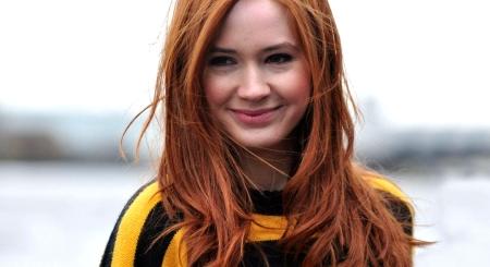 Gyermeket vár Karen Gillan