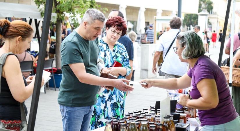 Helyi termékek várták az érdeklődőket Szolnokon – galériával