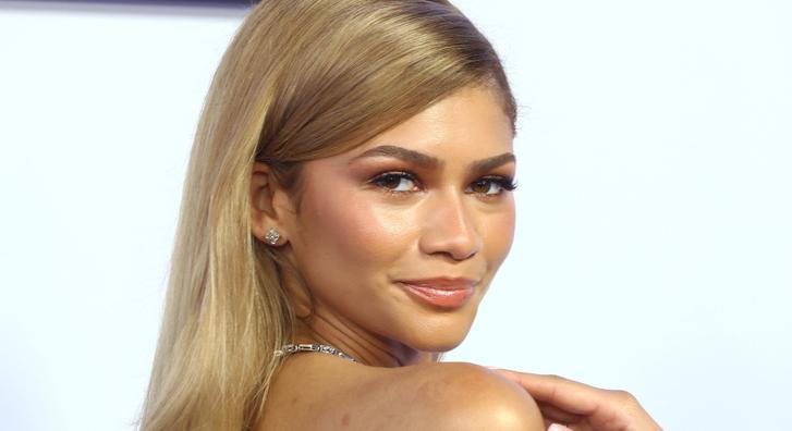 Zendaya elárulta, hogyan reagáltak a szülei, amikor megnézték fülledt, szerelmi háromszöges jelenetét