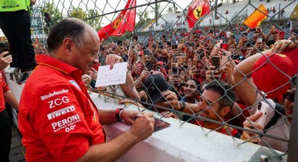 Vasseur elmondta, miért nem megy Newey a Ferrarihoz