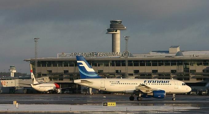 Lezárták a Stockholm Arlanda repteret, mert drónokat észlelte