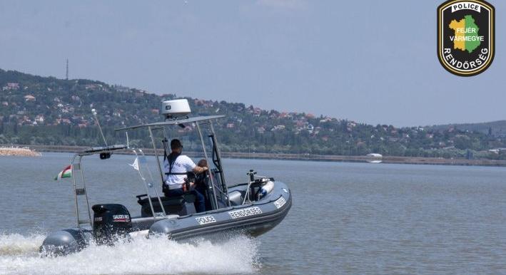 Sok dolga volt a vízi rendőröknek a Velencei-tónál a hétvégén