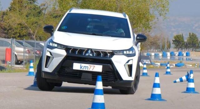 Videón a Mitsubishi ASX jávorszarvastesztje