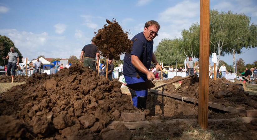 „Nyomjad, Kisvakond!” – Ilyen volt a VII. sírásóverseny