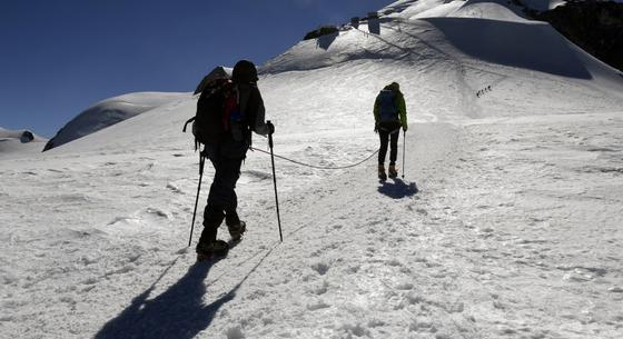 Eltűnt négy hegymászó a Mont Blanc olasz oldalán